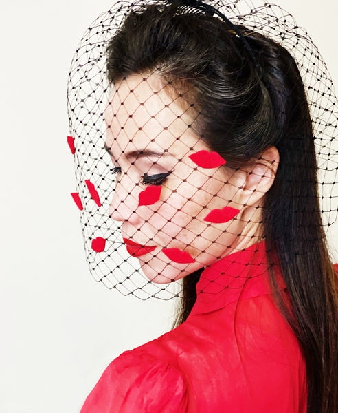 kiss red lips black birdcage veil bridal party hat fascinator yuanlilondon millinery wedding