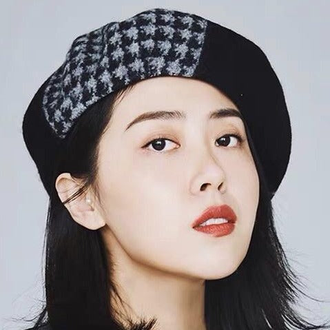 Yuan Li London Millinery Black Grey Houndstooth Herringbone wool beret