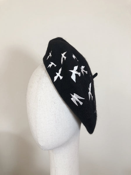 Black White Birds Wool Beret