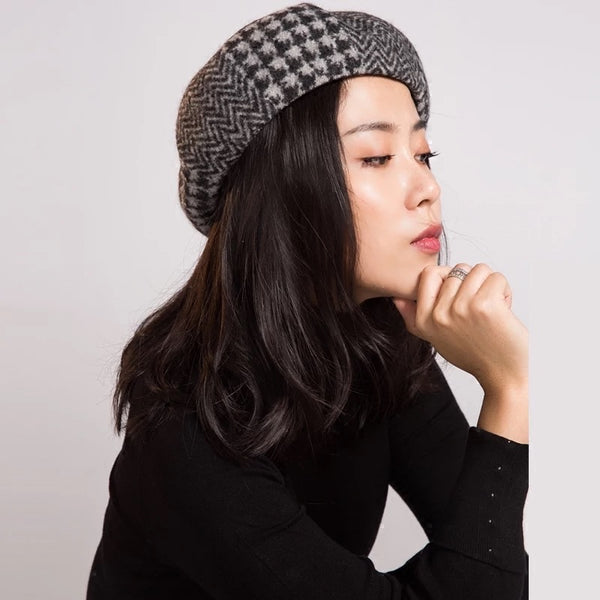 Black Grey Houndstooth Herringbone Wool Beret