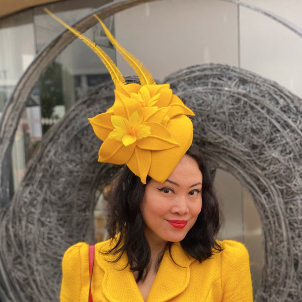 Cheltenham race yellow daffodils flowers feathers  hat fascinator spring races wedding yuanlilondon millinery